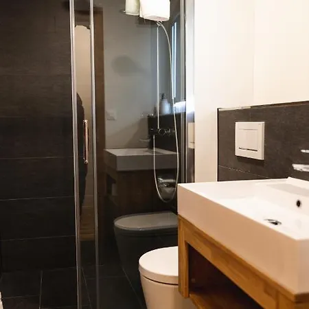 Wunderstay Alpine 403 Centric Balcony/view Lejlighed Davos