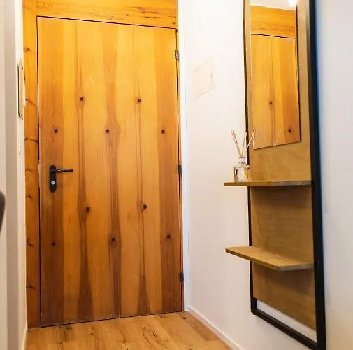 Apartment Wunderstay Alpine 403 Centric Balcony/view