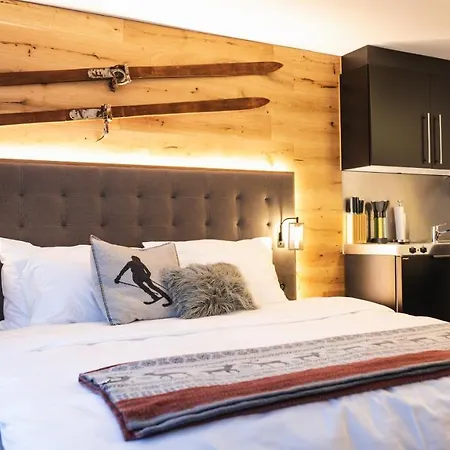 Wunderstay Alpine 403 Centric Balcony/view * Νταβός